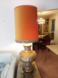 lot 6035 image: Pair of Massive Table Lamps