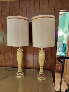 lot 6061 image: Pair of Rembrandt Lamps