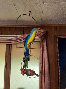 lot 6065 image: 2 Hanging Parrots