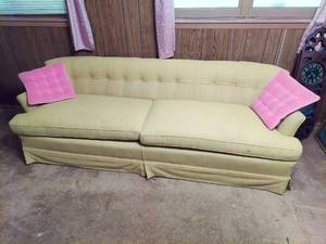 lot 6081 image: Gold Sofa