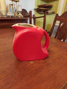 lot 6084 image: Red Pitcher
