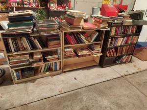 lot 6359 image: 3 Shelves with Books