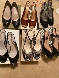 lot 6111 image: 6 pairs Bruno Magli heels