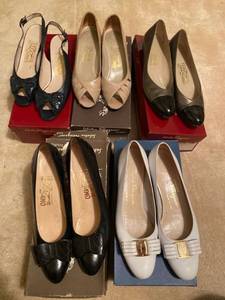 lot 6112 image: 5 pairs Italian made Salvatore Ferragamo shoes