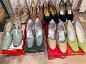 lot 6113 image: 8 pairs of nice heels