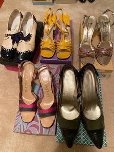 lot 6116 image: 5 pairs of heels