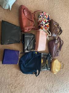 lot 6159 image: purses