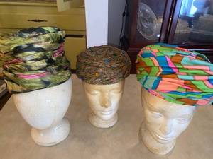 lot 6189 image: 3 fashion hats 2 are Innes