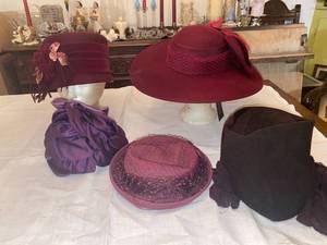 lot 6206 image: 5 hats