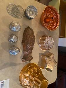 lot 6211 image: jello molds
