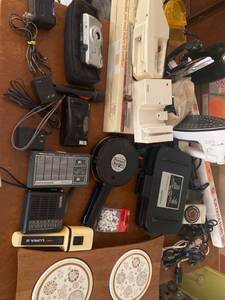 lot 6231 image: lot of home items, cameras, can opener, iron, burger grill