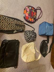 lot 6236 image: purses