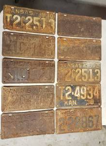 lot 507 image: 1930s License Plates - Kansas