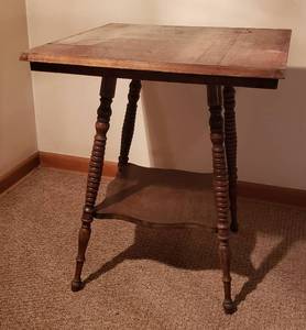 lot 106 image: Project Antique Spindle Leg Side Table  24 x 24 x 29 in. tall  need redone