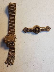 lot 121 image: Antique Goldtone Bracelet (marked Patd Jan.3, 82)and Pin