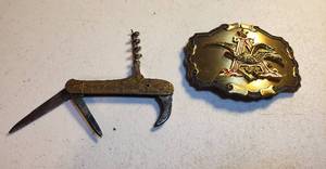 lot 130 image: Vintage AnheuserBusch Wine Folding Pocket ToolKnife and Brass Belt Buckle