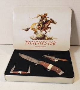 lot 140 image: Winchester Limited Edition 3 Knife Set in Presentation Box  looks like they havent been removed
