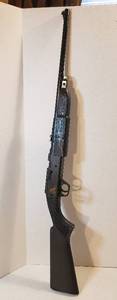 lot 175 image: Buckmasters Daisy Model 840 BB Gun  Pump Action  Black Plastic Wood Stock  35.5 in. long