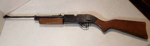 lot 177 image: Crosman Power Master 760 BB Repeater  177 Pellet Gun  35.5 in. long  Brown Wood Stock (rough)