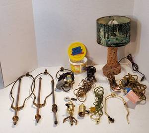 lot 220 image: Vintage Table Lamp (works) and Lamp Repair Parts