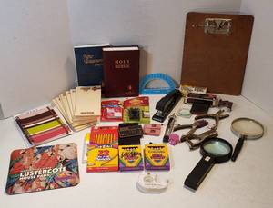 lot 226 image: Home Office Supplies