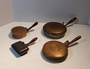 lot 250 image: Vintage Silent ButlerAshtrays  3 Brass and 1 Silver plated