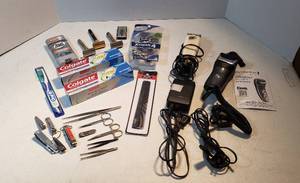 lot 259 image: Personal Hygiene Products Electric Razors (works), Vintage Razors, Disposable Razors, Teeth Care, and Hair & Nail Care Items