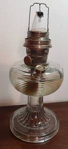 lot 282 image: Aladdin Beehive Oil Lamp wNu-type Model B Mantle Burner  14.5 in. tall (no Chimney)