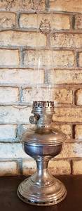 lot 291 image: Aladdin Polish Metal No. 900 Oil Lamp wModel 9 Mantle Burner  23.5 in. tall