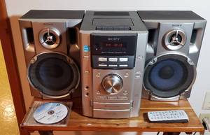 lot 314 image: Sony Mini Hi-fi Component System MHC-EC50 3 Disc CD, Cassette Player,Tuner and Remote  works and Philips Laser Lens Cleaner Disc