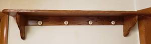 lot 319 image: Oak Wood Shelf w 4 Knob Hangers  45 x 10 x 8.5 in. tall