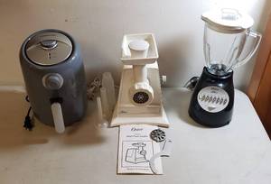 lot 321 image: Farberware Oil-less Fryer, Oster Electric MeatFood Grinder wAccessories and Oster 14 Speed Blender (glass top)