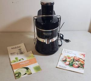 lot 342 image: Jack LaLannes Power Juicer Express