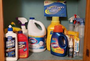 lot 353 image: Laundry & Floor Cleaning Products  bring box