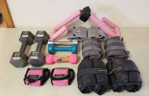lot 362 image: Fitness Weights Dumbells, Ankle Weights and Bally Thigh Exerciser