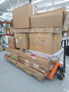lot 27115 image: Misc Pallet..