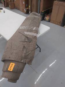 lot 27316 image: area rug mat, used, dirty, damaged
