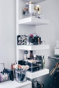 lot 27324 image: Ikea Wall Shelf  White