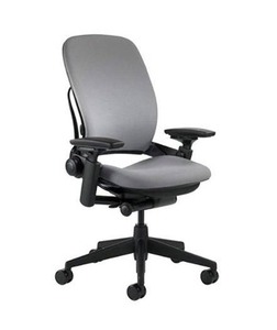 lot 27382 image: Steelcase Office Chair, Grey