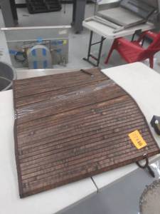 lot 27446 image: foldable laundry hamper