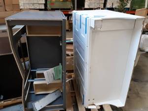 lot 74016 image: misc vanities