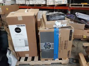 lot 74023 image: Misc Cabinets