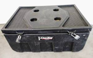 lot 1383 image: DeeZee Large Lockable Poly Storage Chest (39 W x 27 D x 17 H)
