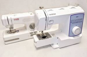 lot 369 image: 2 Sewing Machines - Singer Tiny Tailor & Brother Model GX37 - (Missing Power Cords on Both)