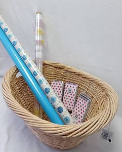 lot 400 image: 23 Inch Basket with Wrapping Paper & New Memo Books (2 packs of 3 each & 1 Pack of 2)