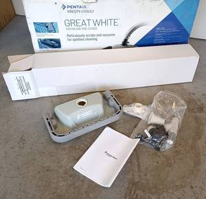 lot 413 image: Pentair GW9500 Kreepy Krauly Great White Inground Pool Cleaner