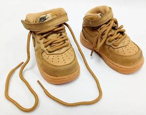lot 418 image: Nike Force 1 MID LV8 Boys Toddler Shoes - 859338-200