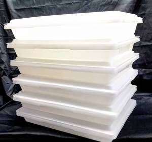 lot 422 image: Lot of 6 Carlisle StorPlus Polycarbonate Food Storage Containers wLids  5 Gal. 26 x 18 x 3.5