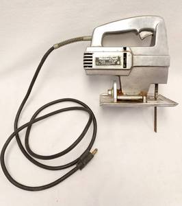 lot 228 image: Master Craft Jig Saw Model 910 - Tested