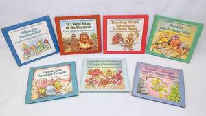 lot 241 image: Lot Of 7 Fraggle Rock Weekly Reader Hardcover Books - Vintage 1980s
